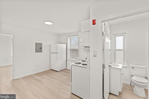 1602 17 St, Philadelphia PA 19132-3930 exterior