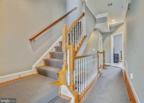 12458 Ansin Circle Dr, Rockville MD  20854-6900 exterior