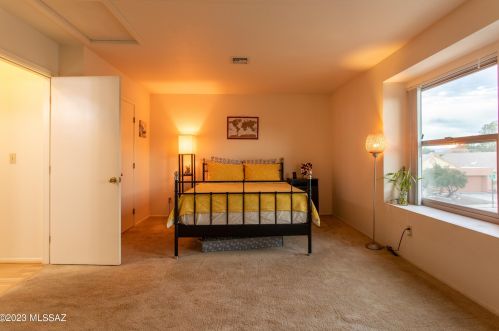 1371 Culpepper Ave, Tucson AZ  85745-3300 exterior