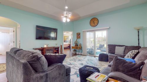 1080 Romaine Ln, Fort Pierce FL 34953-3675 exterior