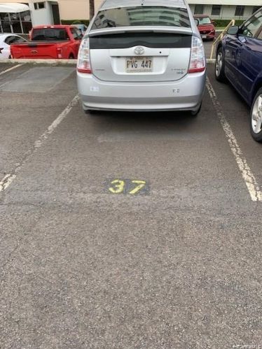 1031 Ala Napunani St, Honolulu HI  96818-1755 exterior