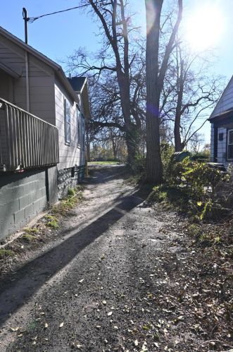 210 Amity Ave, Meskegon MI 49442-3297 exterior