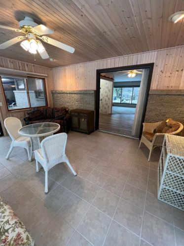 135 Grn Crk Rd, Meskegon MI 49445-2250 exterior