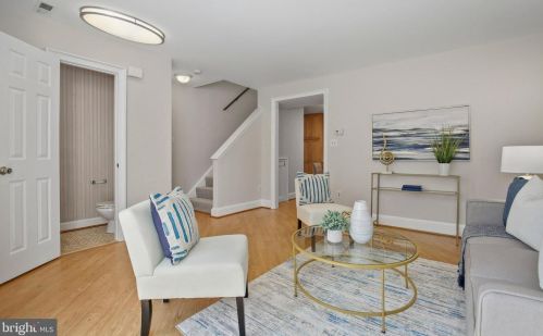 18 Wilcox Ct, Silver Spring, MD 20906-5934