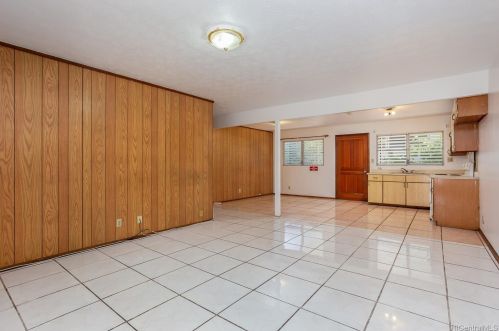 1108 Gulick Ave, Honolulu HI 96819-4203 exterior