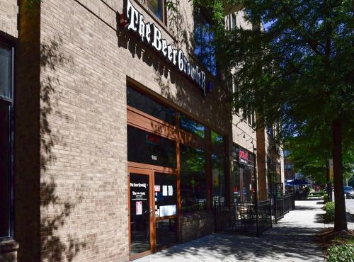 1401 Canoochee Dr, Atlanta GA exterior