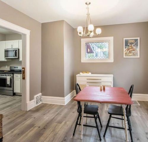 823 Oak St, Kalamazoo MI 49008-1133 exterior