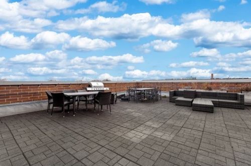 2637 Lawrence Ave, Chicago IL  exterior