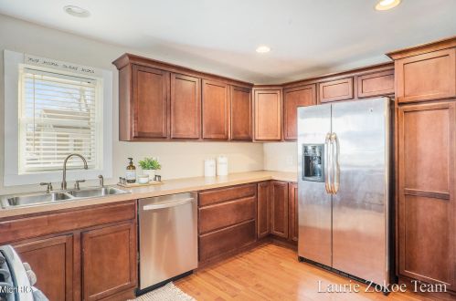 10424 8 Ave, Grand Rapids MI 49534-0068 exterior