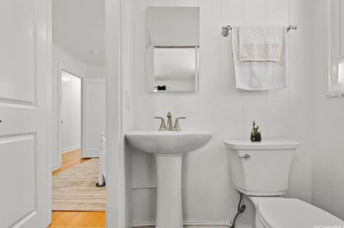 1952 Bertram St, Honolulu HI 96816-2006 exterior