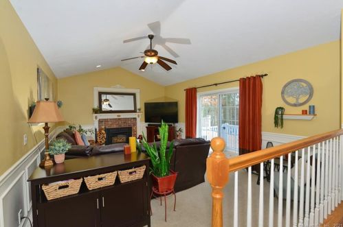 194 Roth Rd, Killingly CT 06241-1417 exterior