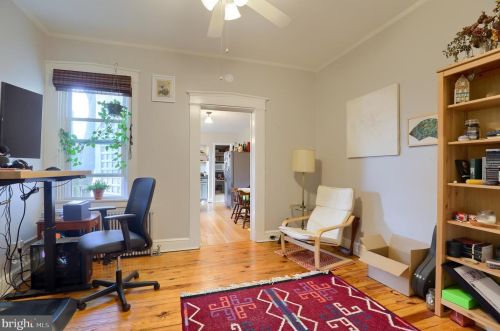 433 Walnut St, Lancaster PA 17603-3362 exterior