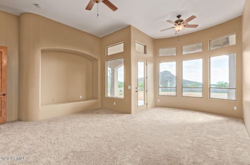 44822 3 St, Phoenix AZ 85087-8639 exterior