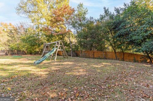 1620 Chevron Way, Atlanta GA  30350-4430 exterior