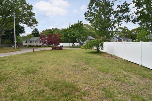 25 Bennett St, Warwick RI  02818-3774 exterior