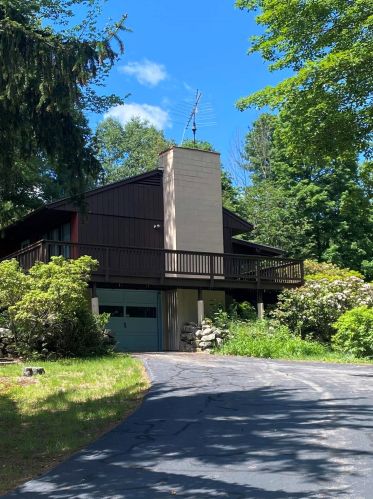 69 Bow Bog Rd, Concord, NH 03304-4301