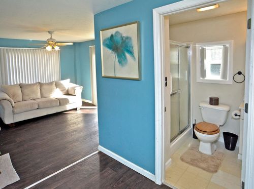 409 Beulah Rd, Pittsburgh PA 15235-4201 exterior