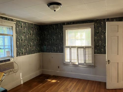 41 4 St, Dover NH 03820-2900 exterior