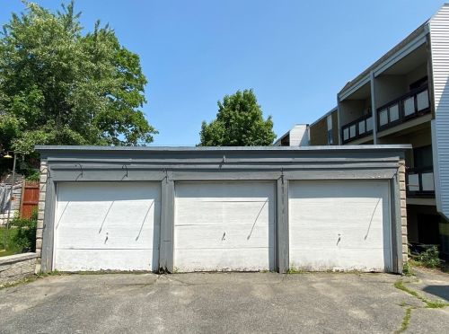 29 Halmstad St, Worcester, MA 01607-1519