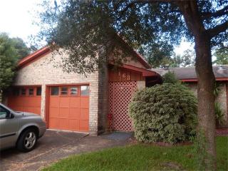 163 Evanston St, Houston, TX 77015-1613