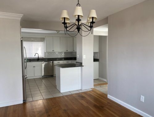 639 Quincy Shore Dr, Quincy MA  02170-2205 exterior