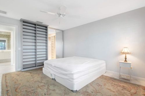 7810 Ionio Ct, Naples FL 34114-2648 exterior