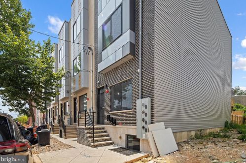 1932 6th St, Philadelphia PA 19122-2104 exterior