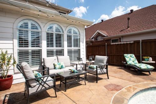 5605 Grn Holw Ln, Frisco TX 75056-3744 exterior