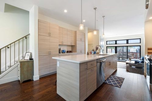 521 Jefferson St, Pittsburgh PA  15212-4418 exterior