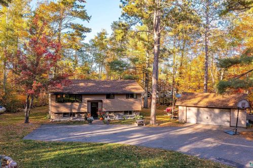 1765 Moss Rdg Rd, Ely MN 55731-9705 exterior