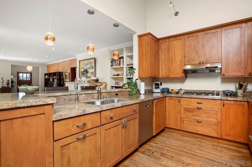 4329 Arista St, San Diego CA 92103-1028 exterior