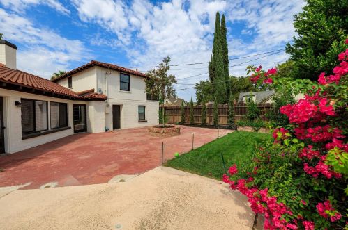 1267 Canal Dr, Turlock CA  95380-4159 exterior