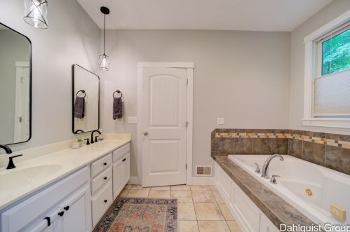 1626 Orshal Rd, Meskegon MI 49445-8804 exterior