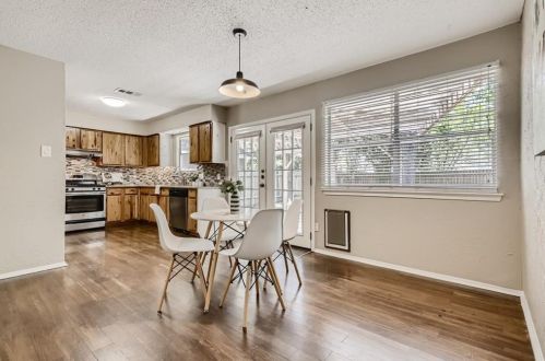 11506 Fence Post Trl, Austin TX 78750-1950 exterior