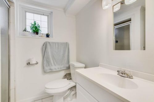 1585 Marlbrook Dr, Atlanta GA 30307-1719 exterior