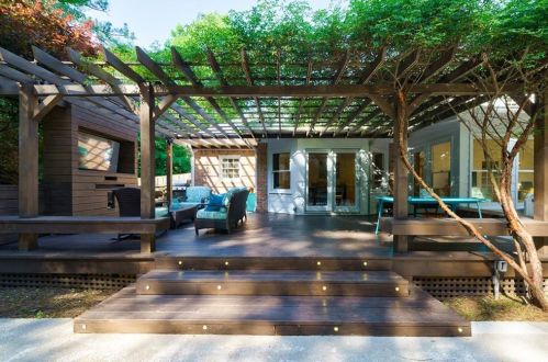 305 Drummen Ct, Atlanta GA 30328-2658 exterior