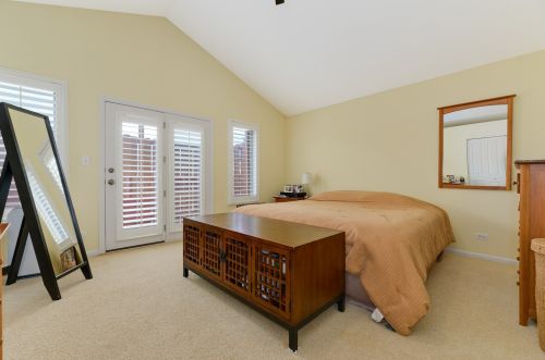 344 Scott St, Chicago IL 60610-0043 exterior