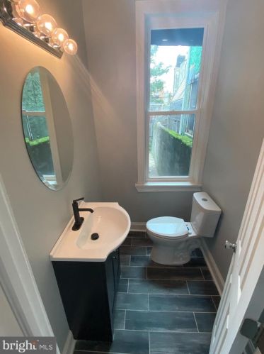 2502 29th St, Philadelphia PA  19132-3022 exterior