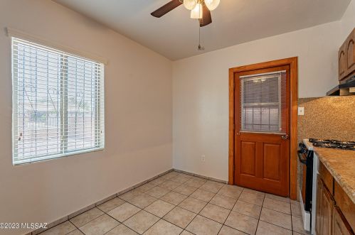 2419 23 St, Tucson AZ 85711-4916 exterior