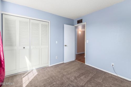 1829 Ardmore Dr, Phoenix AZ  85042-8038 exterior