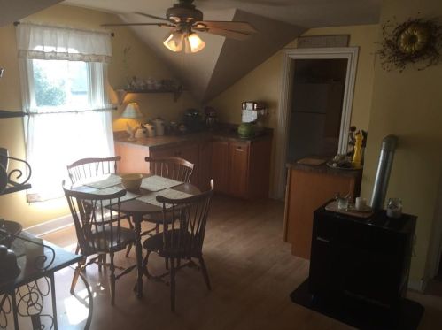 95 Park Ave, Woonsocket RI 02895-4511 exterior