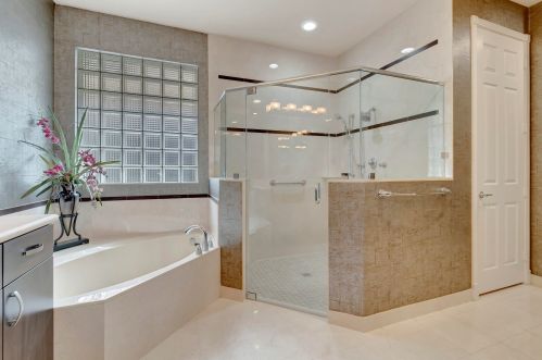 6951 Boscanni Dr, Boynton Beach FL 33437-3720 exterior