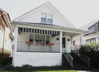 5221 Warner Ave, Chicago, IL 60641-1470