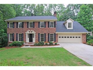 4076 Gladney Dr, Atlanta GA  30340-4720 exterior