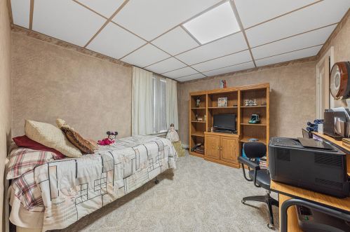 6620 Kilpatrick Ave, Chicago IL 60652-3518 exterior