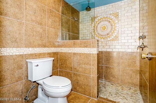 327 Paseo De Golf, Green Valley AZ 85614-3318 exterior