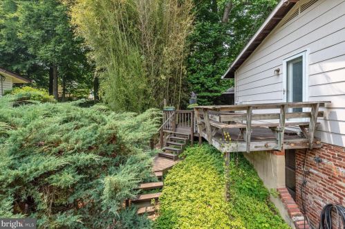 14100 Arctic Ave, Rockville MD 20853-2617 exterior