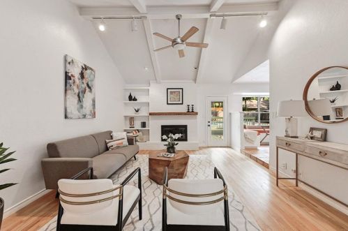 9002 Collingwood Dr, Austin TX 78748-5209 exterior