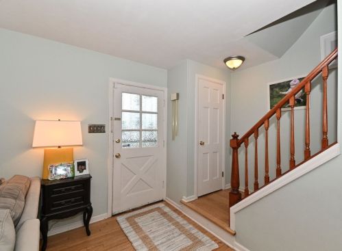 2727 74th St, Milwaukee, WI 53210-1009