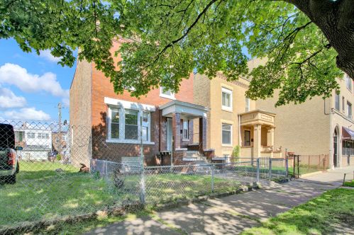 7112 Rhodes Ave, Chicago IL  60619-1114 exterior